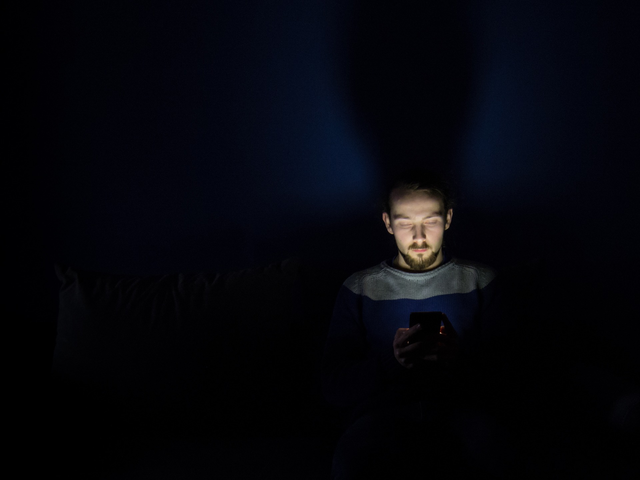 Smartphones: The Sleep Killer You Didn’t See Coming