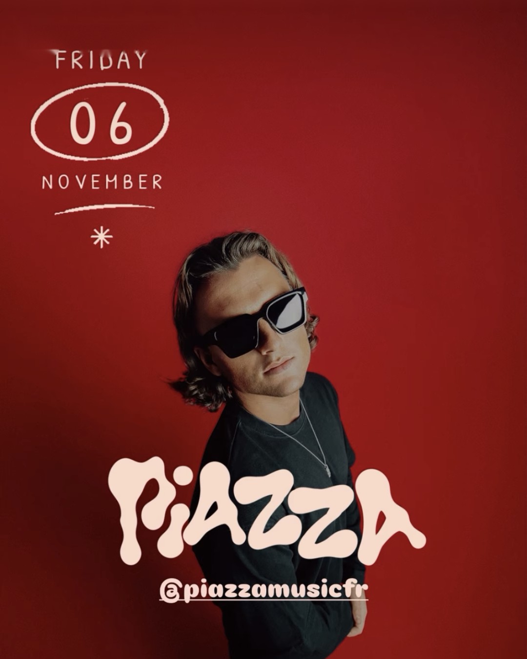 Piazza au Mistral