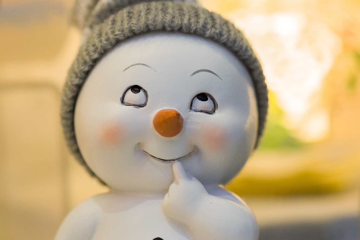 schneemann aus keramik