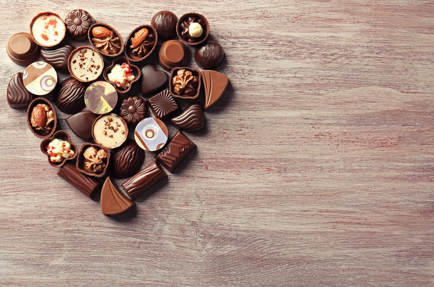 Herz aus Pralinen
