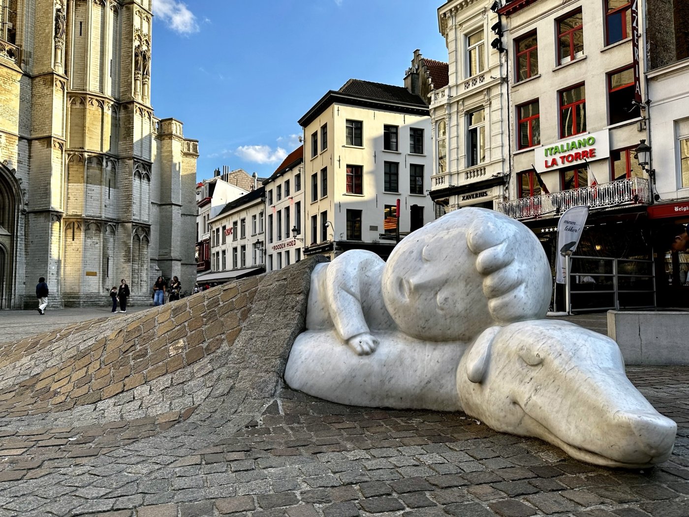 Skulptur von Nello und Patrasche