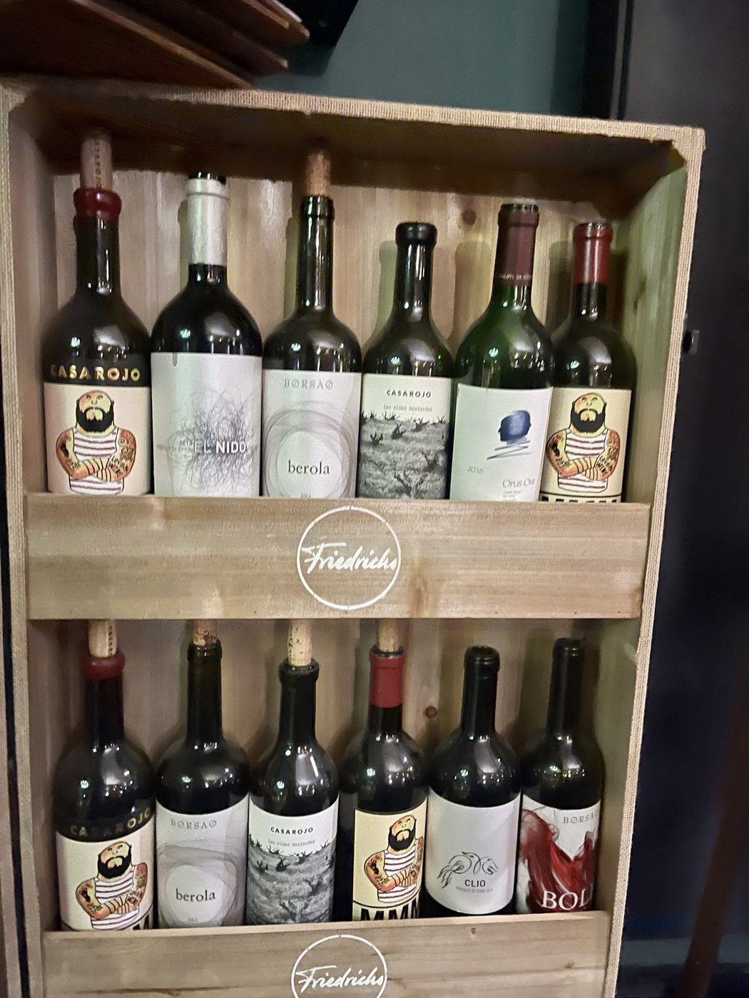 weinregal im goldstück recklinghausen