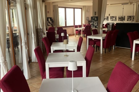 Bei Giovnni JÄGERSTÜBCHEN