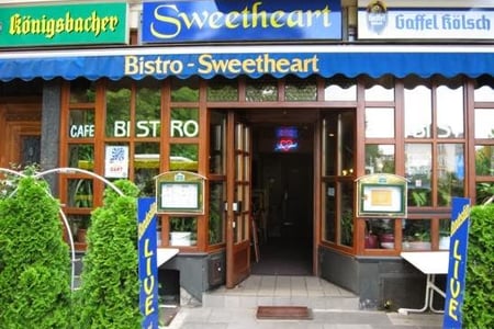 Bistro Sweetheart