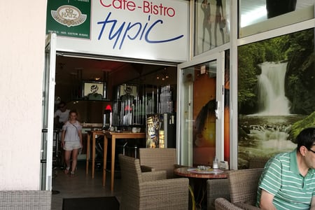 Café Bistro Typic