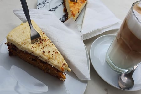 Café Klein und Fein