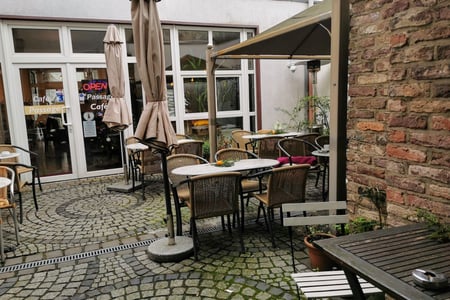 Café Passage