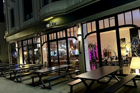 Café Van Dooren