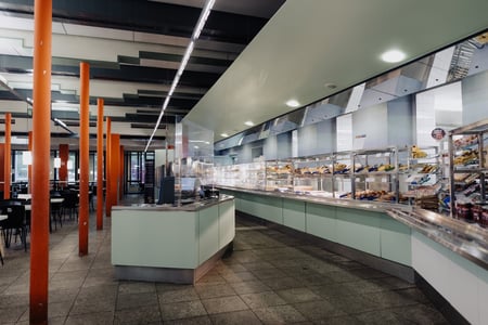 Cafeteria am Adenauerring 7