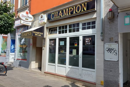 Champion Café Bar