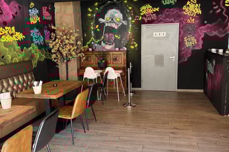 Dönaladn meats Börgaladn