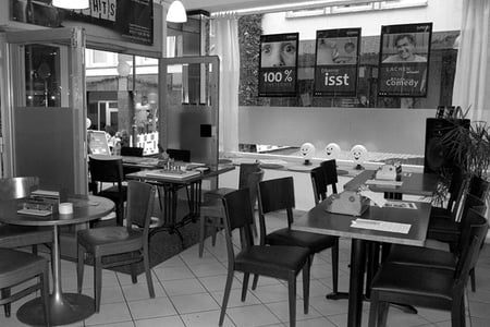 Dunkelrestaurant - Dunkelcafé - Dinner in the Dark