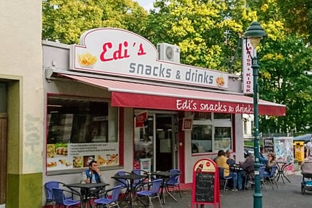 Edis Snacks & Drinks