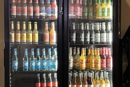 GREENZ AUTHENTIC FOOD