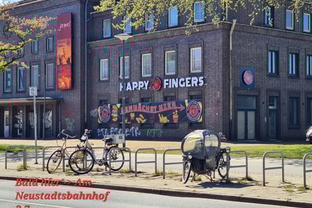 Happy Fingers Fried Chicken