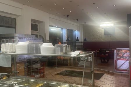 Happy pizza and more