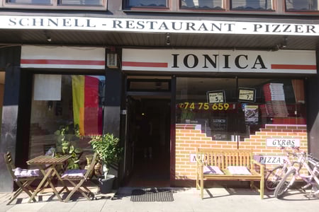 Ionica Pizzeria