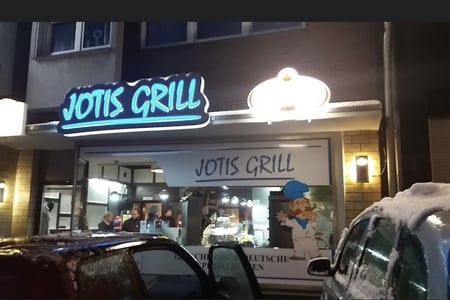 Jotis Grill
