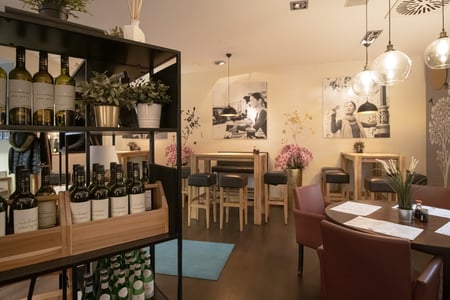 Mama Lyns Asian Cuisine