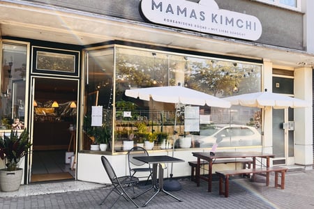 MAMAS KIMCHI