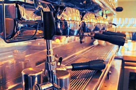 Nees Bar Café Restaurant