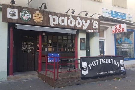 Paddy's Irish Pub