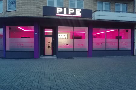 Pipe Lounge