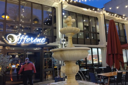 Restaurant Different