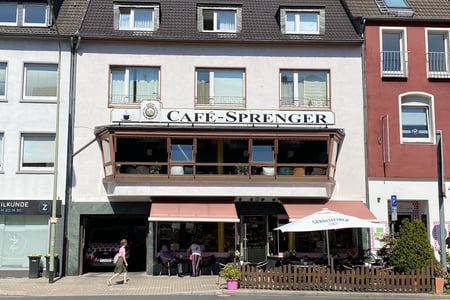 Sprenger am Stadtwaldplatz