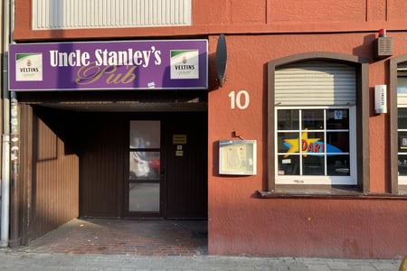 Uncle Stanley's Pub
