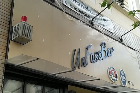 UnFassBar