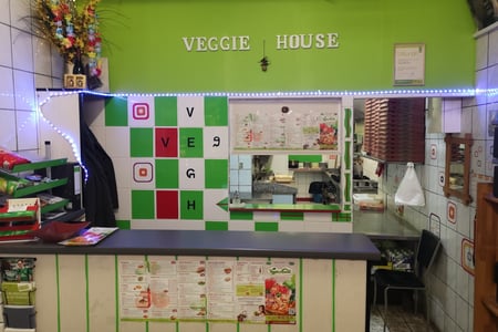 VEGGIE HOUSE