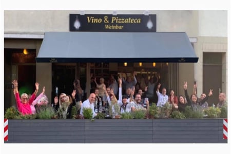 Vino & Pizzateca