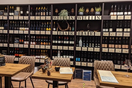 WeinBarBar