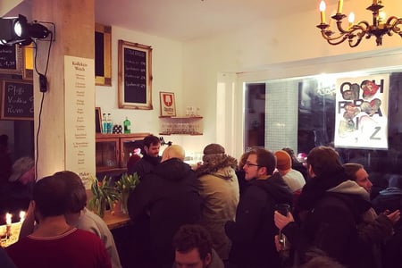 Zum zweischneidigen Pferd