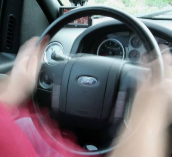 Lane Departure Warning (vibração) (Adiciona apenas se o teu volante original tiver esta função)