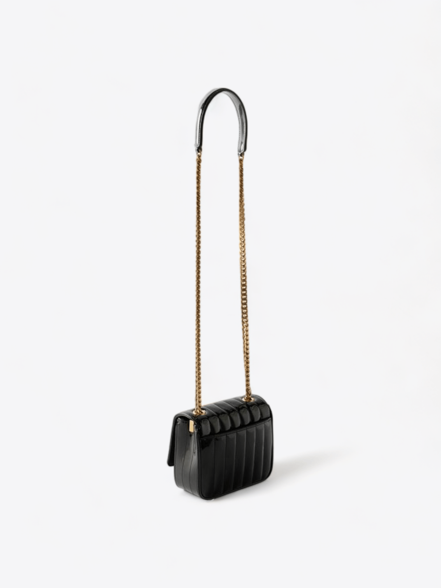 Saint Laurent Vicky Umhängetasche schwarz gesteppt, goldenes YSL-Logo, Verleih welPop