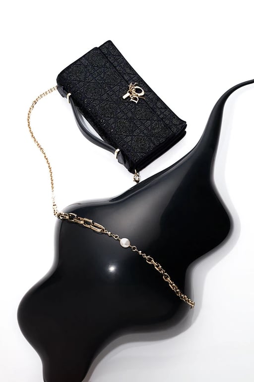 Celine Triomphe Bag mieten – elegante Designer Tasche leihen