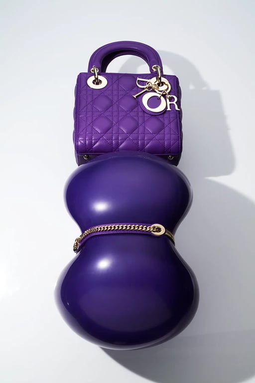 Prada Re-Edition Bag mieten – moderne Luxus Nylon Tasche leihen