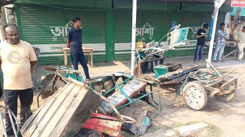3 killed in truck–auto-rickshaw collision in Natore