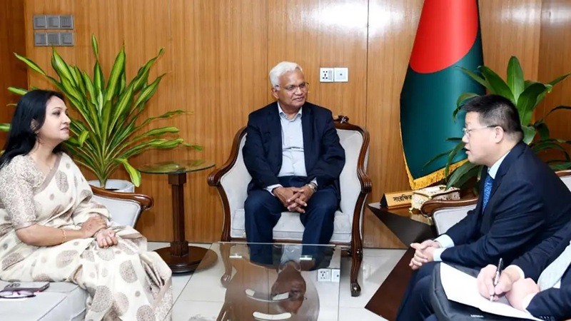 China, Bangladesh discuss family card, social protection