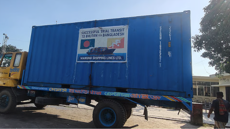 Bhutan-bound transit cargo stuck at Burimari port, awaiting for Indian approval