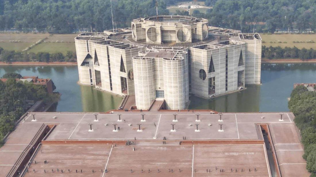 New government’s oath ceremony to be held at South Plaza instead of Bangabhaban