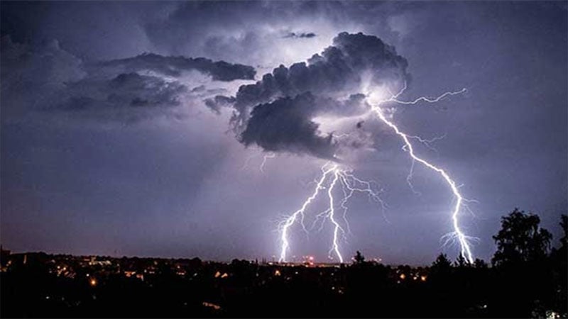 Storm likely in 17 districts including Dhaka by this noon
