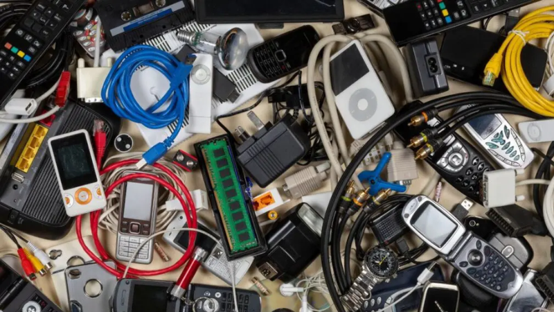 Malaysia bans e-waste imports