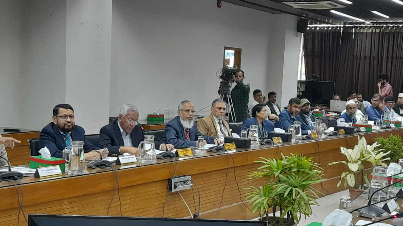 CEC seeks political parties’ cooperation to ensure fair, participatory polls