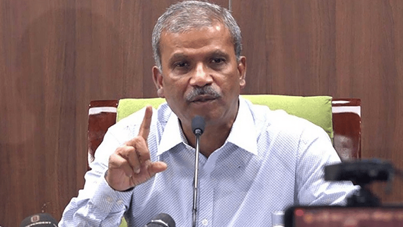 Chanting Joy Bangla or Bangladesh Zindabad will not make anyone a judge: Asif Nazrul