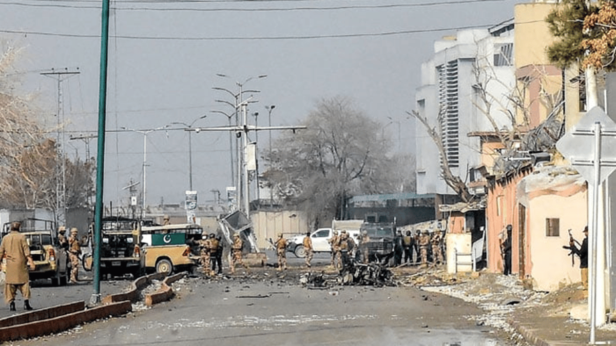 Simultaneous attacks at 12 locations in Pakistan, 68 killed
