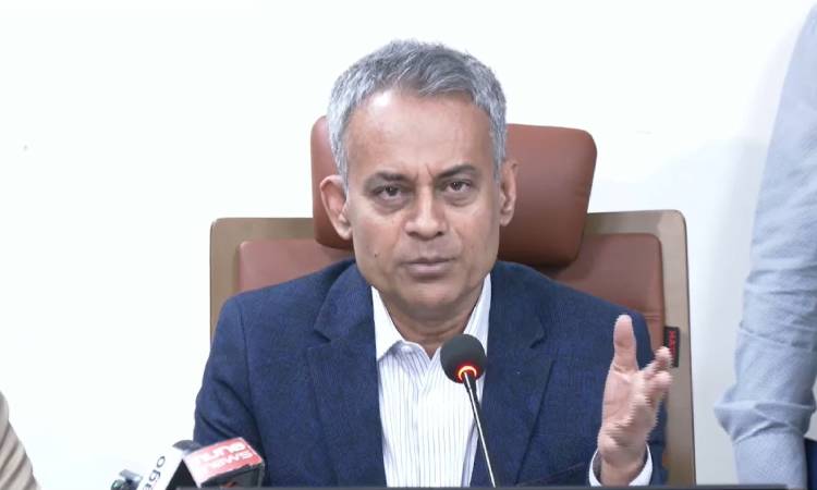 No IMF pressure behind fuel price hike: Transport Minister