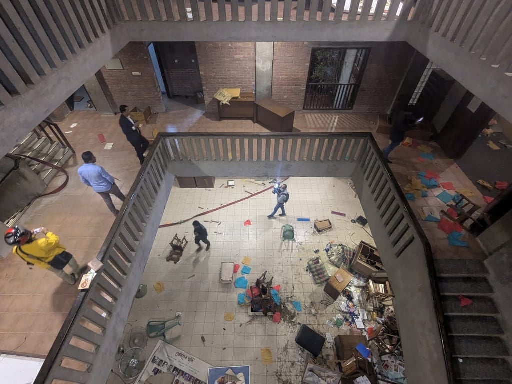 Chhayanaut’s ‘Songs of Solidarity’ rally calls for security, safeguard of Bengali culture